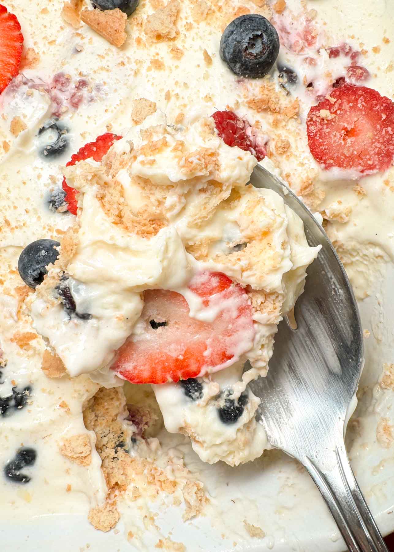 No Bake Berry Cheesecake Pudding